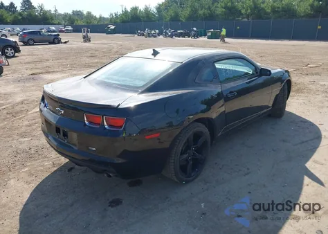 2013 Chevrolet Camaro 1Ls from USA, damaged, VIN 2G1FE1E30D9143698